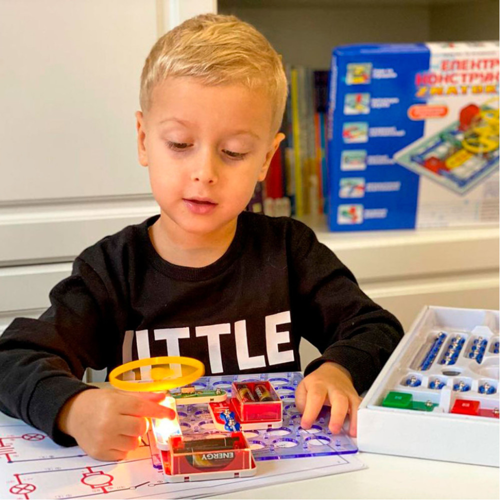 Електронний конструктор Знаток ZNATOK REW-K003, 180 схем