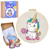 Детский набор для вышивания "Единорог" DYEK1021 пяльце 20 см